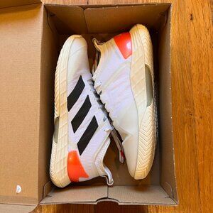 Adidas adizero ubersonic tennis shoes size 10